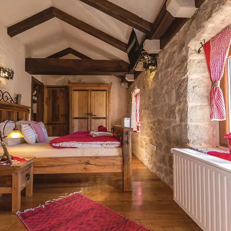 Cozy In With Sauna Holiday home Podgora